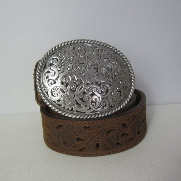 New Tony Lama Women 32 Brown Pierced Leather Filigree Belt Silvertone Buckle - Picture 3 of 12